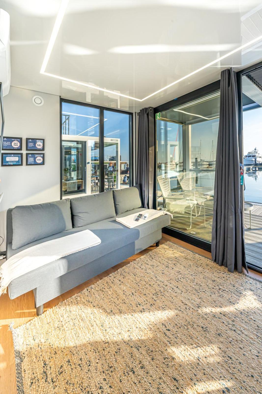 The Homeboat Company Sant'Elmo-Cagliari Dış mekan fotoğraf